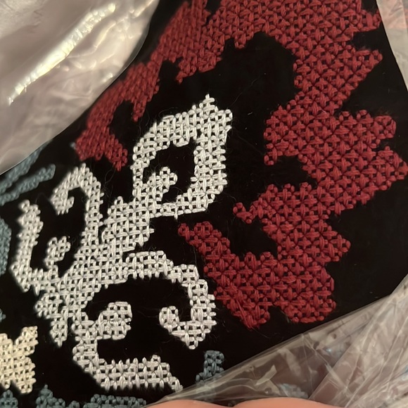 NWT Rebecca Minkoff Bojana Black Floral Kid Suede Embroidery Size 8 - Picture 8 of 10